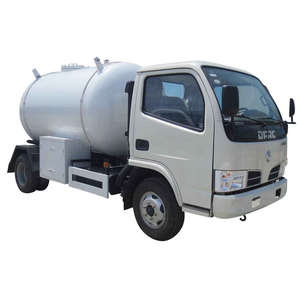 Dongfeng 6 ล้อ 5,000 ลิตรรถบรรทุกบรรทุก Lpg